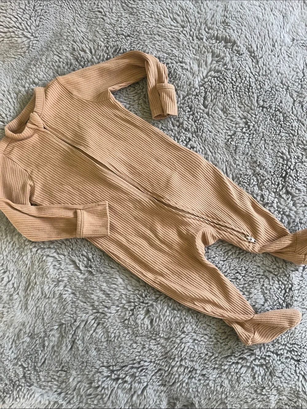 🌈 Old Navy Baby Girl Boy Ribbed Sleeper Brown Beige Sz 6/9M